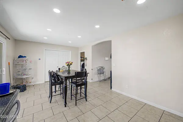 6926 W COMET Avenue, Peoria, AZ 85345