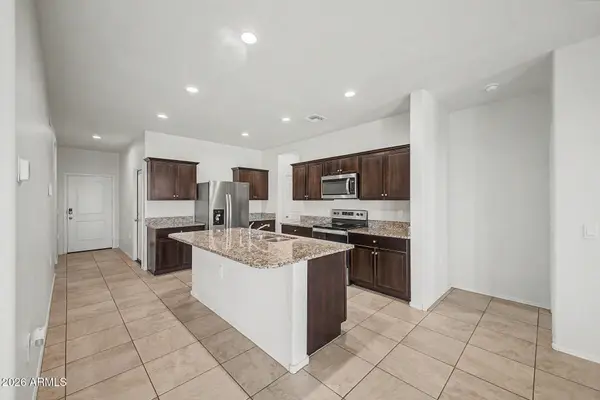 24542 W RAYMOND Street, Buckeye, AZ 85326