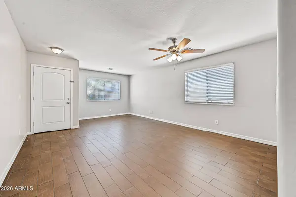 10238 W HESS Street, Tolleson, AZ 85353