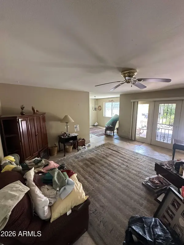 6329 E CATALINA Drive, Scottsdale, AZ 85251