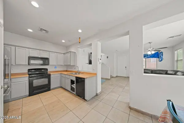 272 S ELISEO FELIX JR Way, Avondale, AZ 85323