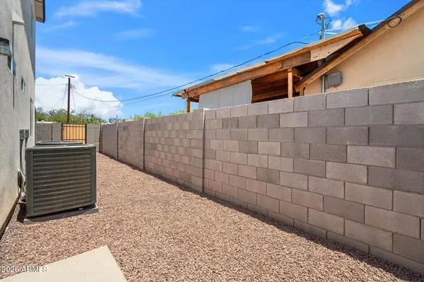 1106 E PAPAGO Street, Phoenix, AZ 85034