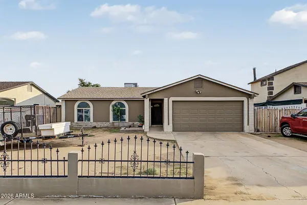 6827 W HOLLY Street, Phoenix, AZ 85035