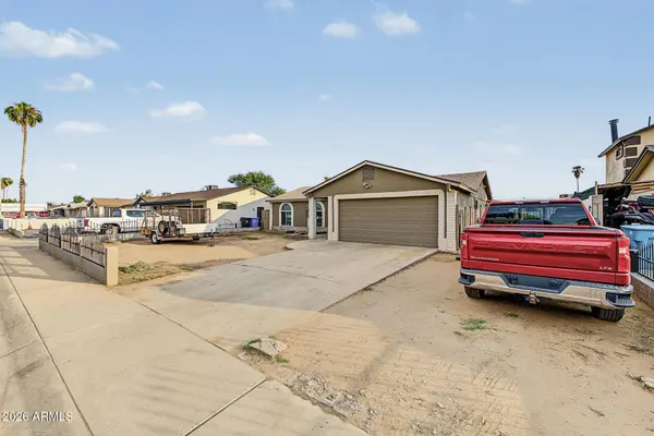 6827 W HOLLY Street, Phoenix, AZ 85035
