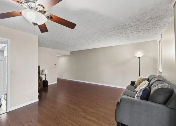 4796 Crazy Horse Lane, Westerville, OH 43081