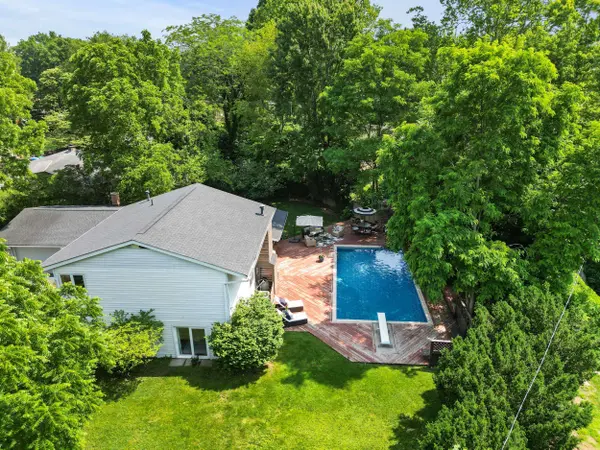 298 Flint Ridge Drive, Columbus, OH 43230