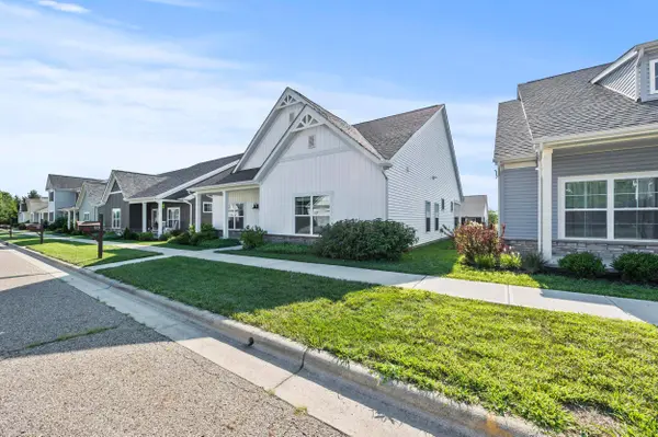 313 Middleburn Street, Johnstown, OH 43031