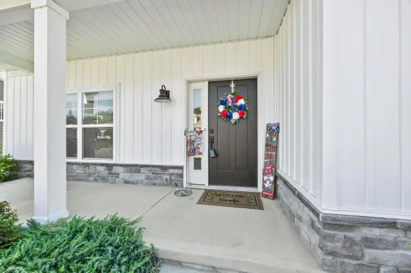 313 Middleburn Street, Johnstown, OH 43031