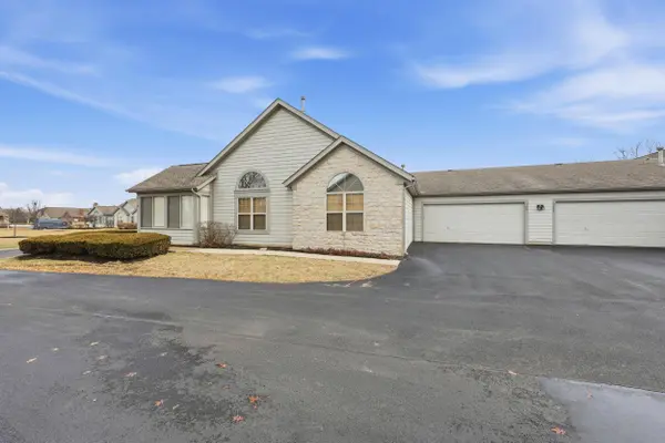 3881 Orchard Way, Powell, OH 43065