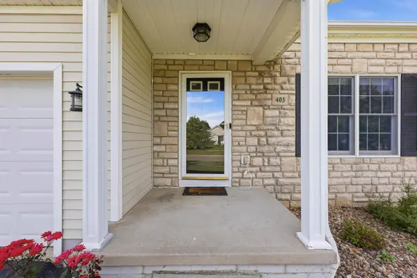 403 Sycamore Creek Street, Pickerington, OH 43147