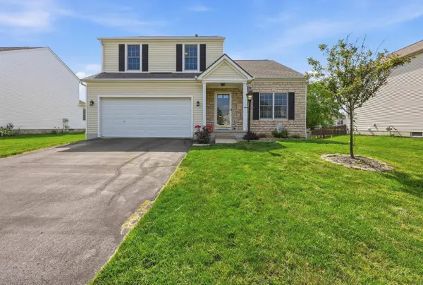 403 Sycamore Creek Street, Pickerington, OH 43147