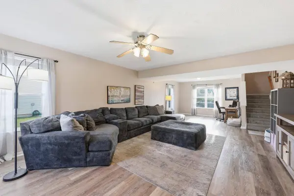 5729 Rarey Avenue, Groveport, OH 43125