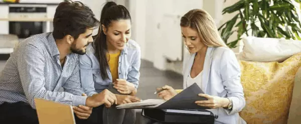 Why Your First Meeting Isn't Just About Looking at Houses