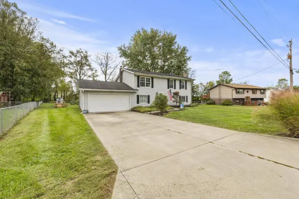 96 Darlene Drive, Newark, OH 43055