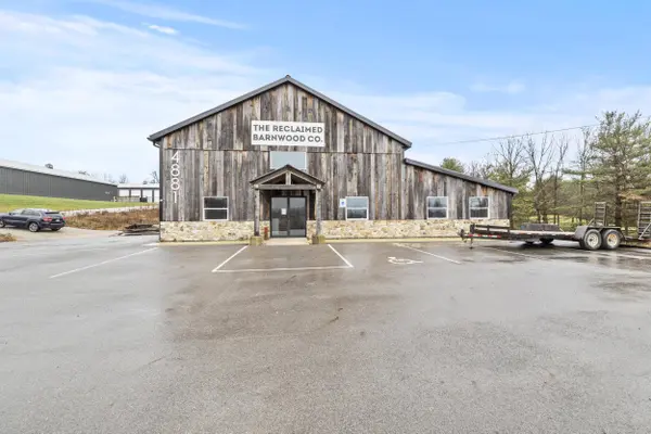 4881 Hazelton-Etna Road, Pataskala, OH 43062