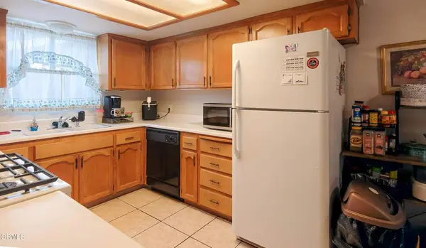 2751 Sierra Madre CT, Selma, CA 93662