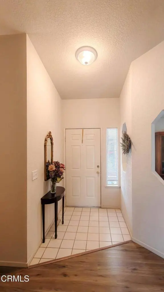 2751 Sierra Madre CT, Selma, CA 93662