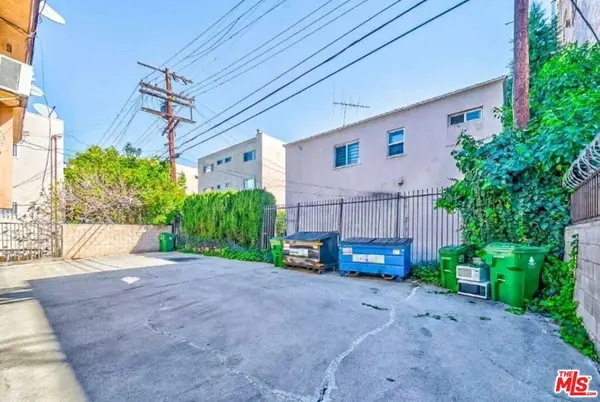 838 S Gramercy Pl, Los Angeles, CA 90005