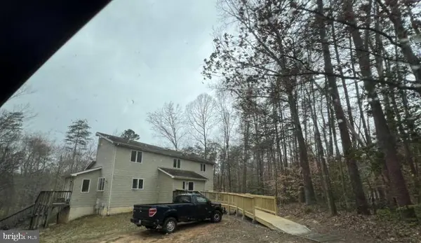 1298 COVERED BRIDGE DR, Madison, VA 22727
