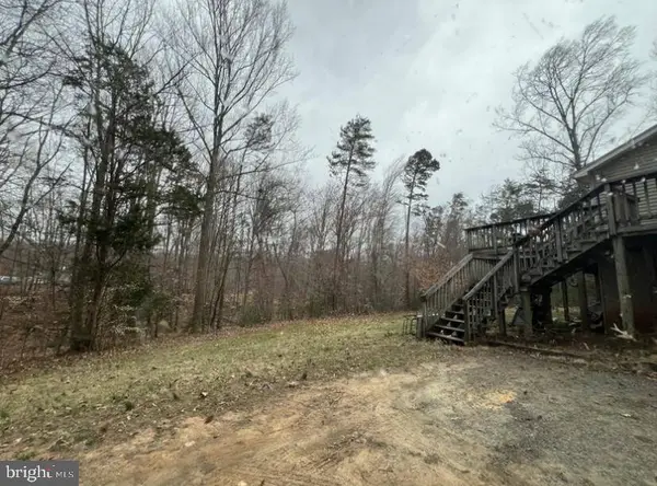 1298 COVERED BRIDGE DR, Madison, VA 22727