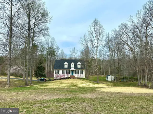 11201 CINNAMON TEAL DR, Spotsylvania, VA 22553