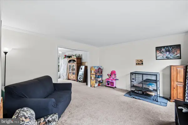 5 EVANSHIRE DR, Fredericksburg, VA 22406