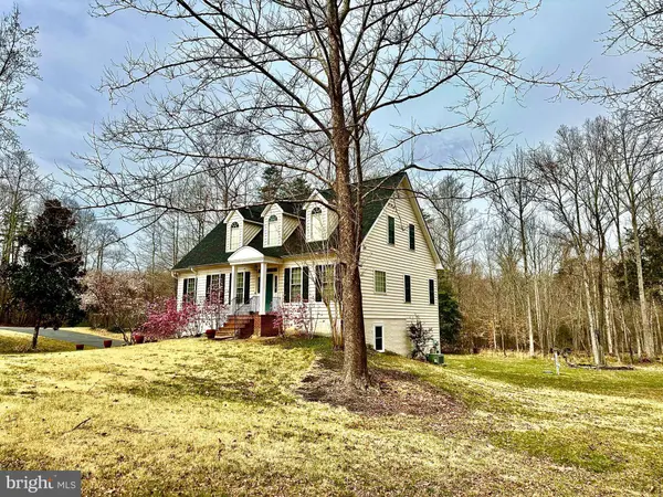 11201 CINNAMON TEAL DR, Spotsylvania, VA 22553