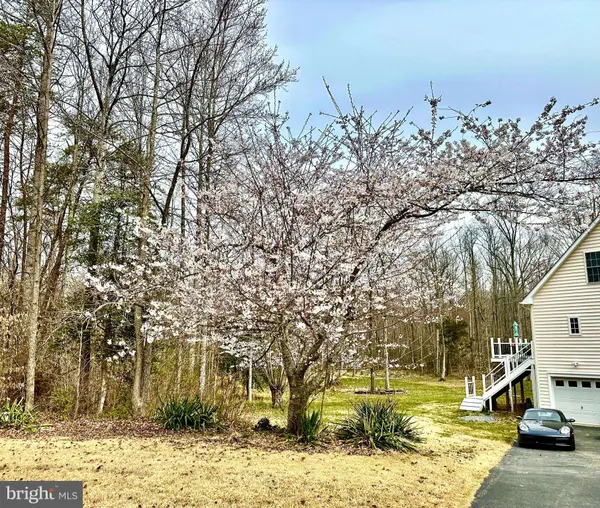 11201 CINNAMON TEAL DR, Spotsylvania, VA 22553