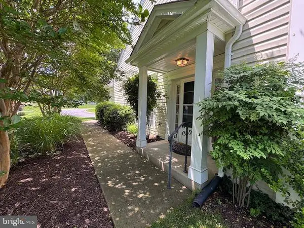 1720 FAVERSHAM WAY, Woodbridge, VA 22192