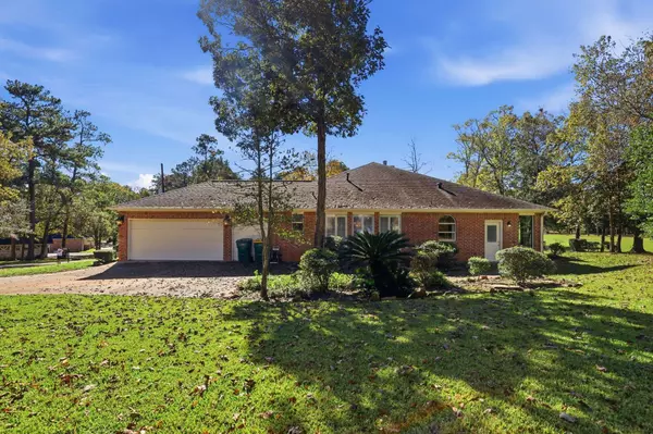 128 Blush Hill DR, Conroe, TX 77304