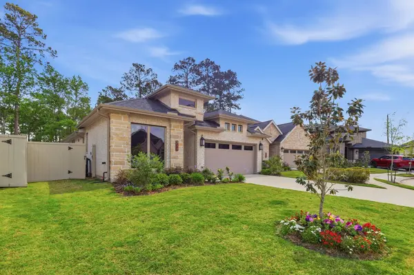 311 Bananaquit WAY, Magnolia, TX 77354