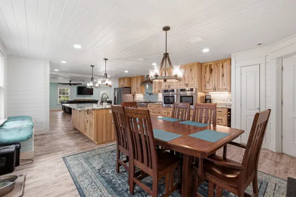 108 Hayes RD, Defuniak Springs, FL 32433