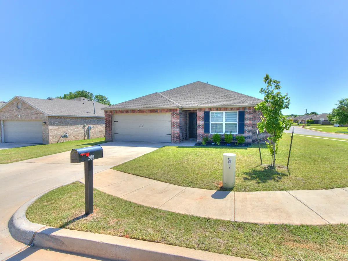 200 Dooley Creek Ln. Edmond, Ok 73003,