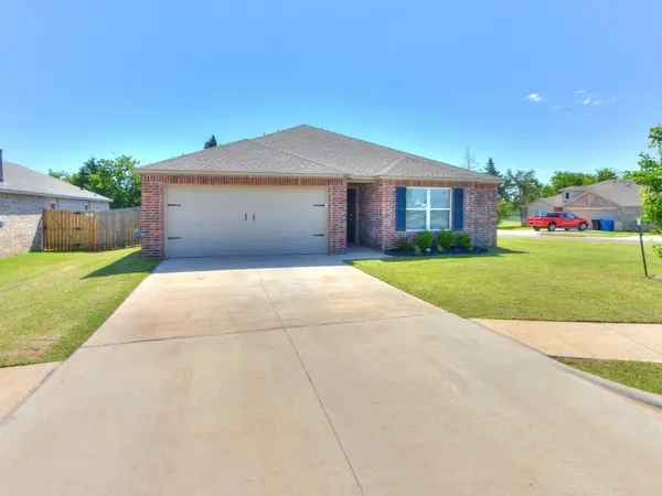 200 Dooley Creek Ln. Edmond, Ok 73003,