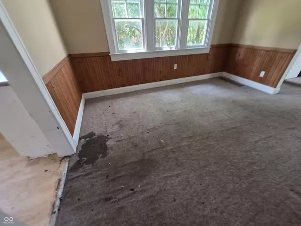 5325 E 10th ST, Indianapolis, IN 46219