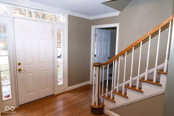 4433 Foxmoor DR, Newburgh, IN 47630