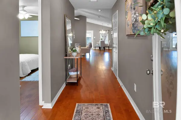 8254 S Magnolia Village Drive, Mobile, AL 36695
