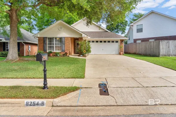 8254 S Magnolia Village Drive, Mobile, AL 36695