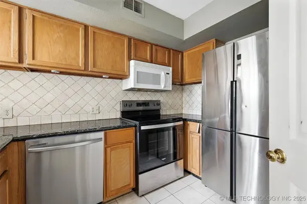 6639 S Victor AVE #G207, Tulsa, OK 74136