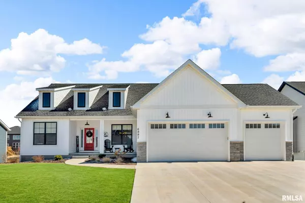 6997 MATTHEWS PASS, Bettendorf, IA 52722