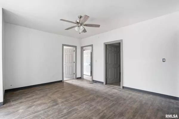 703 11TH Street A, Moline, IL 61265