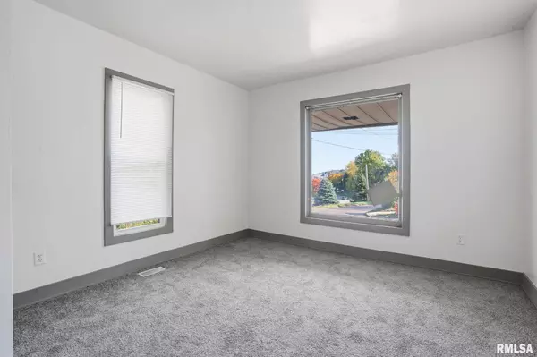 703 11TH Street A, Moline, IL 61265