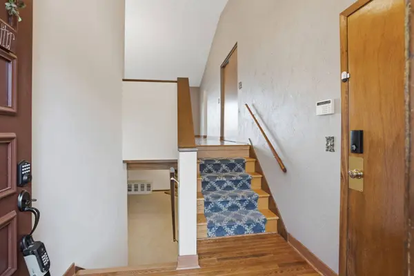 4828 6th Avenue DR, Moline, IL 61265