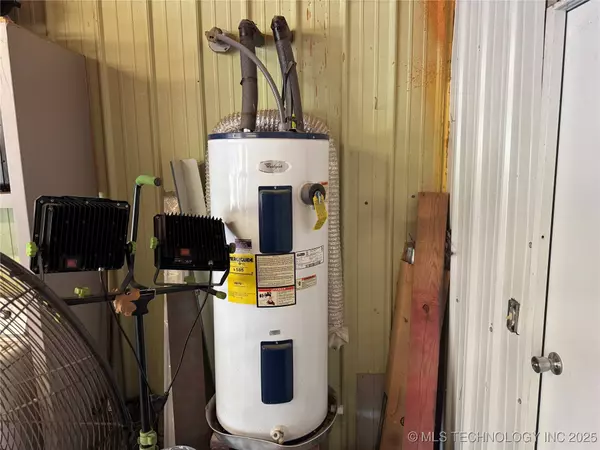 7035 W 182nd ST S, Mounds, OK 74047