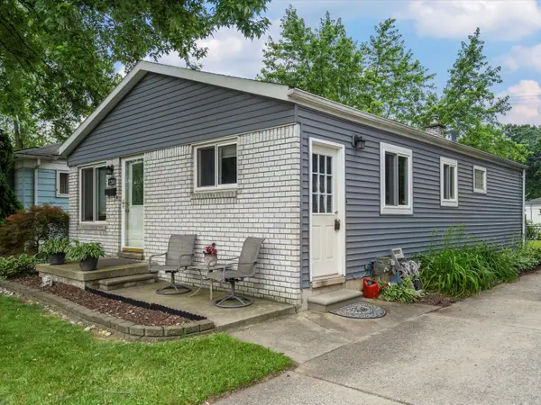 1204 S Campbell Road, Royal Oak, MI 48067
