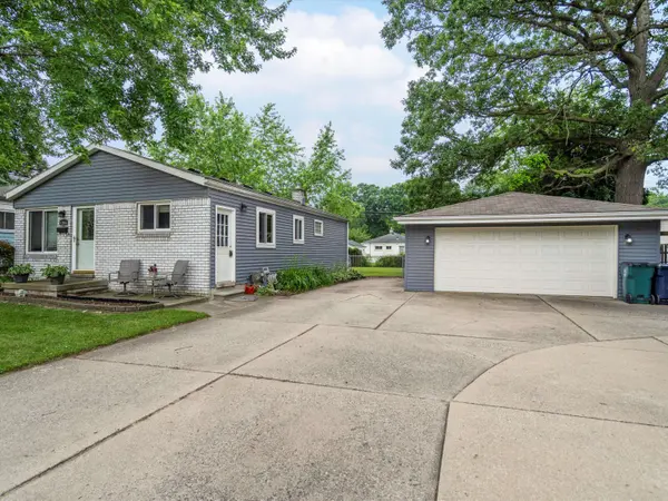 1204 S Campbell Road, Royal Oak, MI 48067