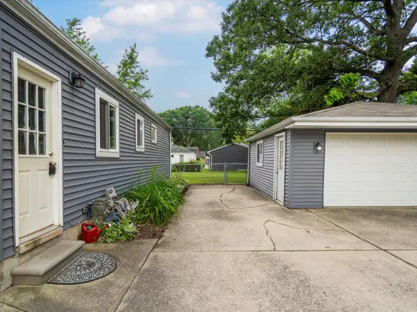 1204 S Campbell Road, Royal Oak, MI 48067