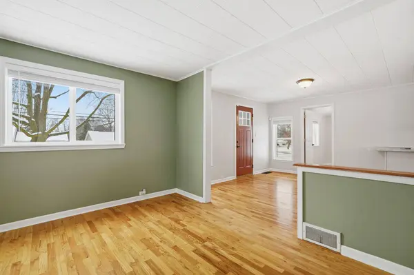 201 Grafton Avenue, Alma, MI 48801