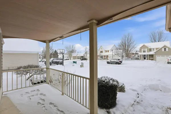 73986 Madison Street, Armada, MI 48005