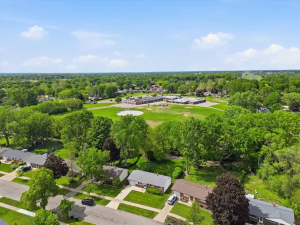 12641 Raleigh Drive, Sterling Heights, MI 48313